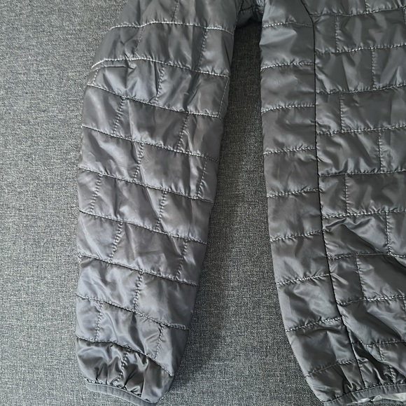 Patagonia Nano Puff Jacket 1/2 Zip Pullover Size Small - Picture 4 of 12